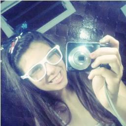 Si no sueñas en grande, no hay uso de los sueños. Si no tienes fe, no hay nada que valga la pena creer. - Justin Bieber