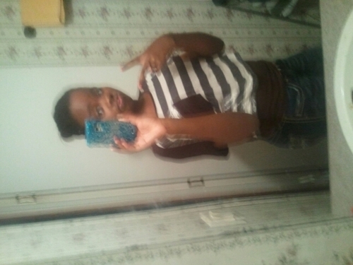 #Team FlyKidds'Sister , #TeamChiefs , #TeamBraceFace ,#TeamKnoItAll , #TeamMinaj , #TeamOnMyBettaStuff :)!..Follow My Bro @sssh_itsBEezy