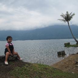 fetrifransisca's profile picture. 