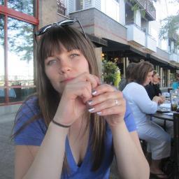 French immersion elementary school teacher. Chef. Lover of cats, hip hop and travelling.