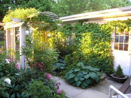 Mommarazzi's profile picture. Rick's wife, Scott, Steve and James's Mom and Grandma: PhD from University of Iowa: Infection Preventionist, Adjunct Assistant Professor at University of Iowa