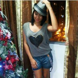 Los Q hablan mal de MI en mi ausencia es 
XQ respetan MI PRESENCIA..!!