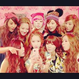| everybody happy | lalalalalala |
KPOP!
http://t.co/A3wmuMhO