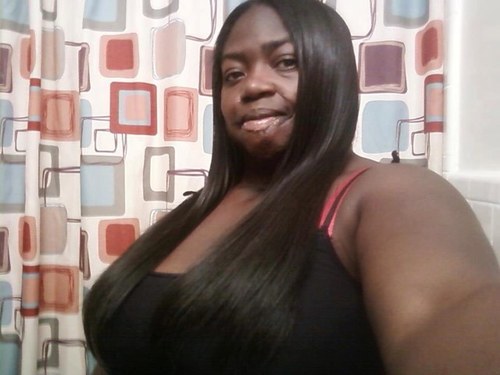 Poessence81's profile picture. Im about making change in my life and in others . Living life to the fullest . Im a writer,poet, Spoken word artist,Directer,praise dancer etc