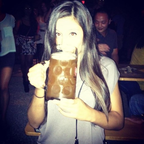 Juliawitha_G's profile picture. When the power of love Overcomes the love of power the World will know Peace