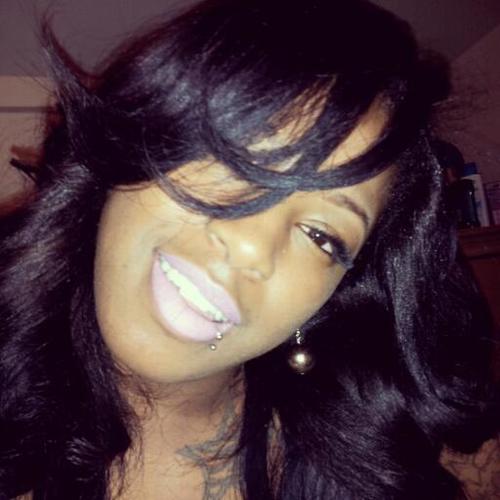 Beauty Neva Lies... #TattedUp & #Badd as fuck... R.I.P Adrian aka NoNeck alwayz missd!!! Da mission is 2 get $$$, shop & get dez follows up... #followbac
