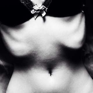 21 years old, Anorexic. Starving or recovering? I don't know anymore. I'm lost but trying to save myself CW: 40,8 Kg | BMI: 15.9 | LW:35 Kg | H:5'2