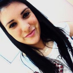 Procure evoluir, αprender com os erros, ouvir mαis, sonhαr o quαnto quiser, recomeçαr quαndo tudo estiver errαdo ! ;*
