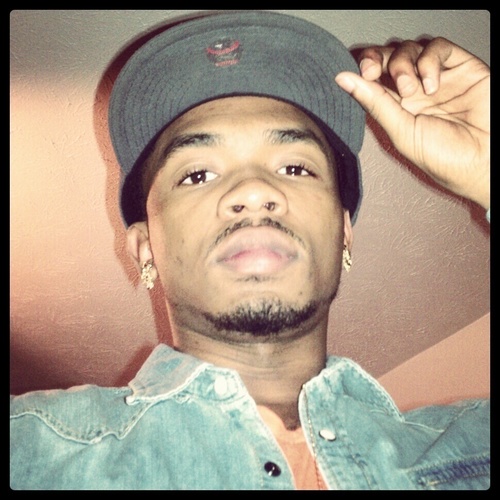 Fck all dat #Team shit . Self_Made | Indivdual , $$$ is da motive . Live life as it comes , Education is key . Follow me I'll follow back .