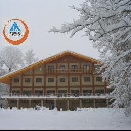 El Albergue está situado en Espinosa de los Monteros. Ideal para practicar deportes de montaña, reunirse con la familia o, simplemente, respirar naturaleza