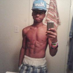I qotta lovely bae 3 , dnt deal with basic/Fakee/Messy hoess !! Lol , but followa younq niqqa 3 :)