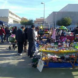 Todos los domingos por la mañana gran Mercado-Rastro en Monserrat (Valencia). Le esperamos!!