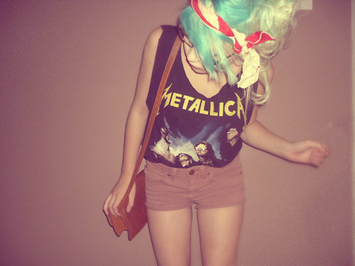 After_World_End's profile picture. We are still alive. Tekstiņi. Bildītes. Everything is here.