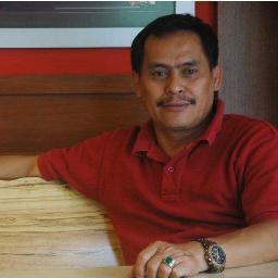 H Apriman Monti Malano, Pensiunan BUMN, pernah tinggal di Bdg, Mdn, Krw, Crb, Jkt, Batam, menyibukan diri dgn Online shop, dan kerja bermanfaat lainnya yg halal