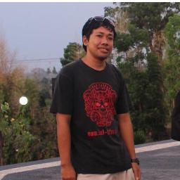 bahagia itu sederhana.(ง'̀⌣'́)ง