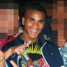 Responsabilidade Respeito e Diciplina ♫    #MUITAFÉEMDEUS   Ousadia e Muita alegria! 
  Meu  ID:55*928*13322  Toda mulher Treinada: Deseja uum Meente Bliindada