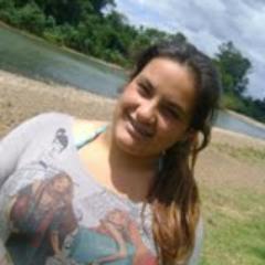 Sou uma menina curiosa, brava, ciumenta, me apego d + em uma pessoa , Sou muito FÃ da banda CASABLANCA SHOW.......
e  completamente eu TE AMO ederson