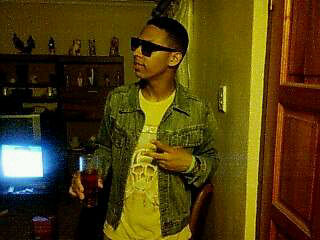 ShizZY23's profile picture. Like meeting New Peeps! Down 2 Earth,Crazy as hell LoL *deuces* Likes Music, My Phone &Pool Table