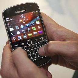 SERVICIO DE LIBERACION Y DESBLOQUEO PARA BLACKBERRY,LG SAMSUNG IPHONE ALCATEL ZTE HTC PIN 22BDE413 0424-5165404