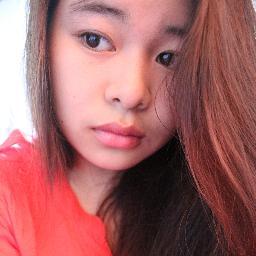 hey guys .. my name is Abby Leong .. i love to sing .. 
haha .. if u follow me ,, i'll follow you back :D
