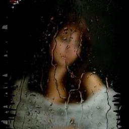 تَجْرِيْ اْلَرِيَاحُ كَمَاْ تَجْرِيْ سَفِيْنَتُنَاْ نَحْنُ اْلَرِيَاْحُ وَ نَحْنُ اْلَبَحْرُ وَ اْلَسُفُنُ