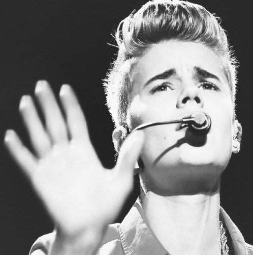 Follow your dreams and BELIEVE -@justinbieber