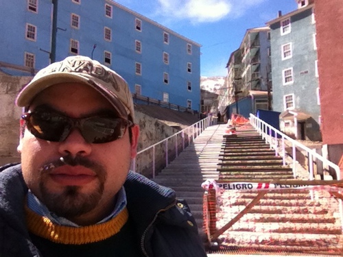 jonathanlaurenc's profile picture. No vivas de las apariencias, siempre cambian. No vivas de las mentiras, al final se descubren. No vivas para nadie, vive para ti.