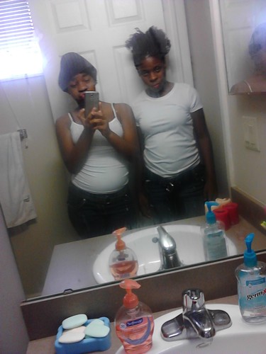 im living that single ,follow me ill follow back ,