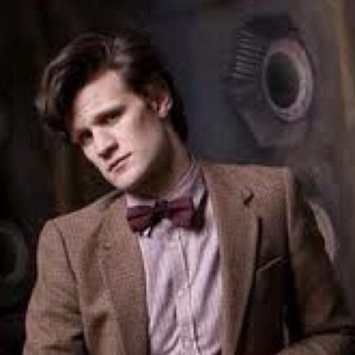 The Raggedy Doctor. Version 11. Genius- not that I'd say so myself. (Actually I do) ((Oh stop it)). Brilliantly insane. Traveling with Amelia @Rorys_Amy