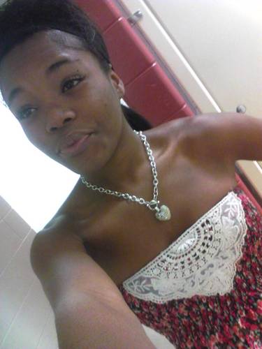 ItMyAmbition23's profile picture. living for today forgetting about yesterday , and always staying true to you