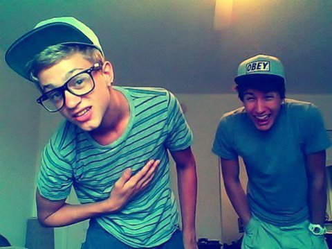 jakehoward75's profile picture. -live for the family & friends... & maybe soon for the love of my life if i find her.