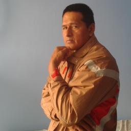 Licenciado en Ciencias de la religión y Teología con mención en psicología pastoral y asesoria familiar. cel. 0982326864 Email: alianza_santalucia@hotmail.com