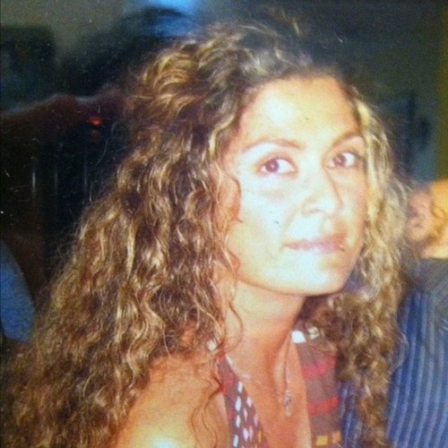 laramreyes's profile picture. 