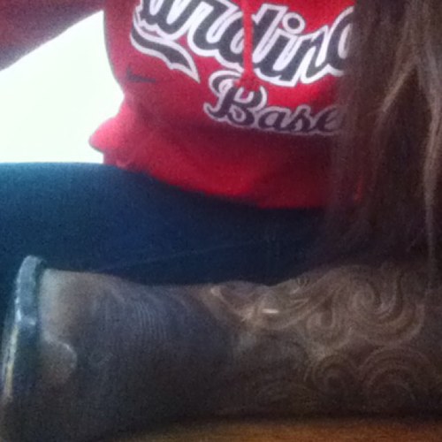 Just a simple girl from the south. Im a Cardinals fan. Im a hot southern mess.