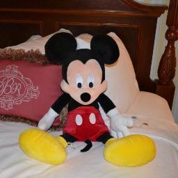 Mission:
To help you have a magical Disney vacation. 


Let me help you plan a magical trip to a Disney Destination. There is no fee for my services.