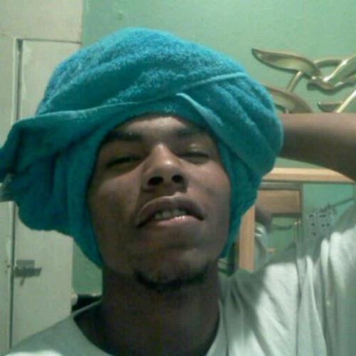 CrenDella's profile picture. IM A COOL DUDE THATS VERY BLUNT...MAY BE IM TOO BLUNT CAUSE I SMOKE THAT SHIT LOL #TEAM MAKE YA BITCH WET #TEAM WE DO DIS SHIT #TEAM KUSH UPS #TEAM DRO FLEX