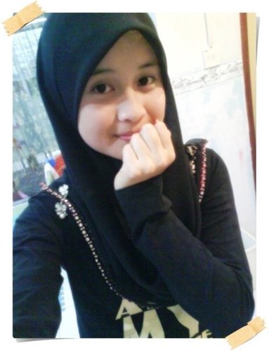 Nurul Liana, call me Nurul or Liana :). 16 Y/O -2013- Follow me and I will follow you back for sure ;)