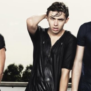 Account for 5 boys: @NathanSykes @TomTheWanted @JayTheWanted @SivaKaneswaran& @MaxGeorge♥1/6 follow♥#TWFanmily♥Follow my personal:@Chloe_Bells♥
