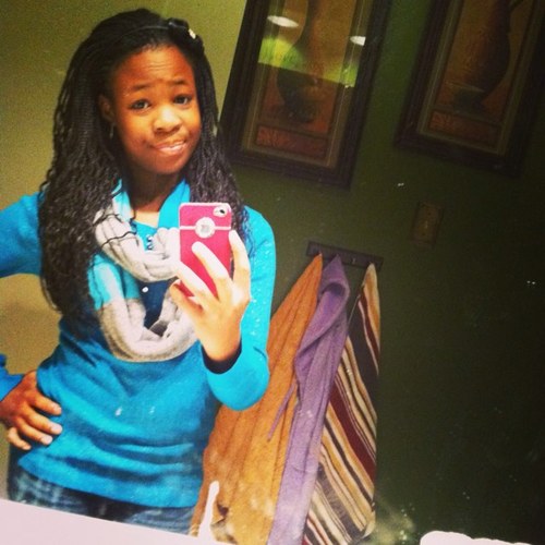 13, LUV MB, #swagg #blah, follow me on IG: cashinout99