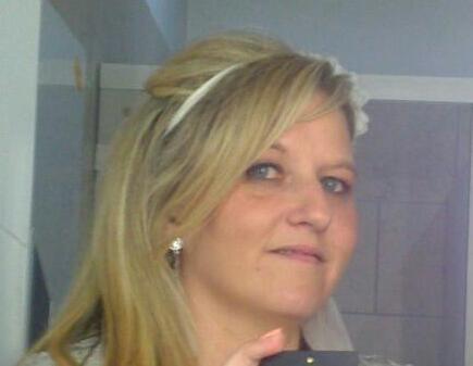 xLizMx's profile picture. 