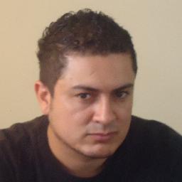 Creyente,  futbolero, prefiero no madrugar, empresario por obstinación, noctambulo por genética, soltero por capricho y te sigo por si las dudas