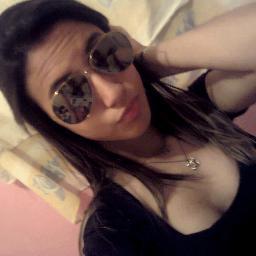 ''Enquanto você sorrir pra mim, nunca vai existir escuridão.''  Poor _ @HenriquePLemes