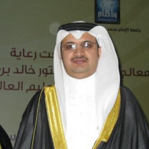 إما تجيني حكمة أبلغ من الصمت..... ولا التزمت الصمت والصمت حكمة.