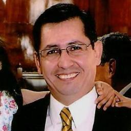 vivió en Caleta Olivia, Córdoba, La Rioja y Chilecito, abogado UNC, Juez de Instrucción en Chilecito LR. Prof de Proc. Penal UNdeC, casado, 3 hijos.