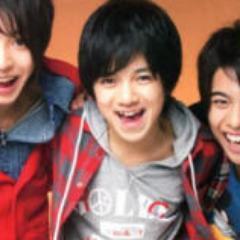 @fakegenkiID's moon  #keluarga6k Bukan @/ChikaWaode. #JEcrewID