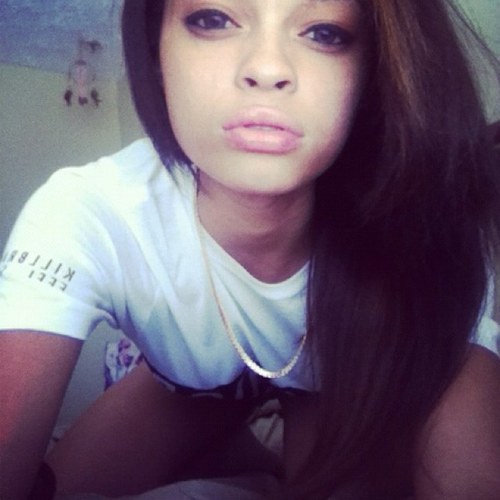 LuvvMee_'s profile picture. Jst playin the game