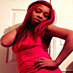 Im a very classy independent women with big dreams, i love taking pics and dancing and supporting my family, ive always wanted to be model someday!!!