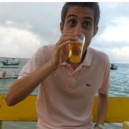 Quem te conhece não se importa
E quem se importa não conhece você
As formas mudam
Com os olhos de quem vê
