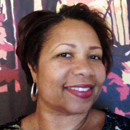 Denise Makes Web Sites Work, experienced IT professional, networker, small business/non-profit computer consultant, & food truck owner.