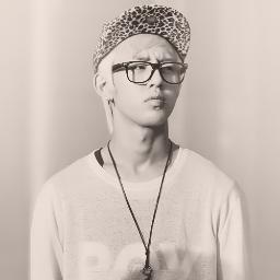 B.A.P의 정 대 현;93s;#SJFIfamily;Park Sun-Young's official husband ^^